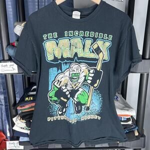 y2k big graphic hockey sports tee large